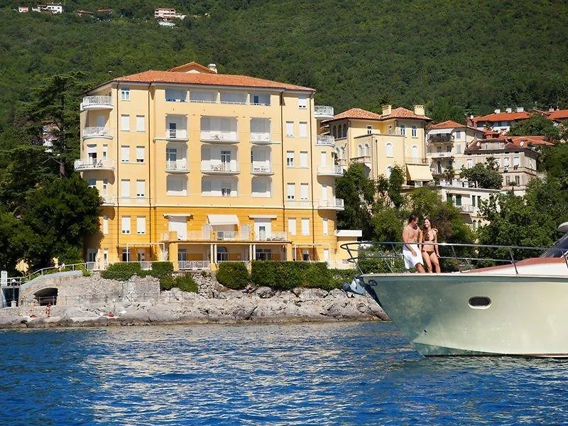Remisens Premium Villa Ambasador Abbazia 4*,  Croazia